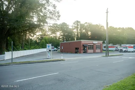 1708-1706 Neuse Boulevard New Bern NC 28560