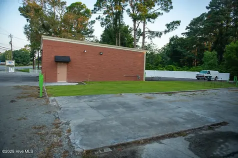 1708-1706 Neuse Boulevard New Bern NC 28560