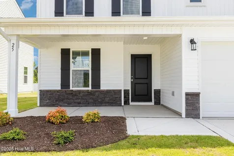 25 W Emily Gardens Drive Selma NC 27576