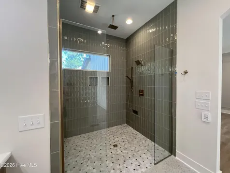 15 Goldenrod Drive Whispering Pines NC 28327