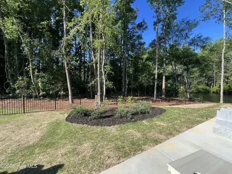 15 Goldenrod Drive Whispering Pines NC 28327