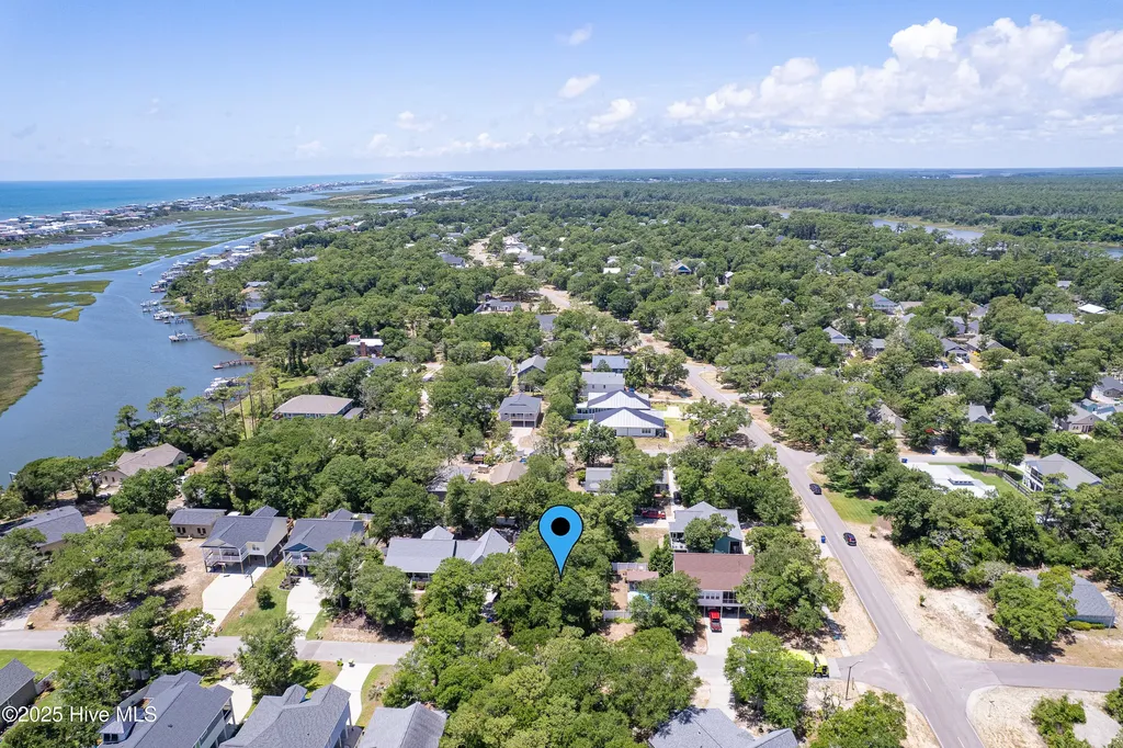 101 SW 17th Street Oak Island NC 28465