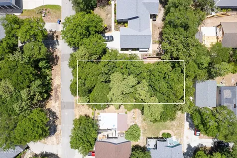 101 SW 17th Street Oak Island NC 28465