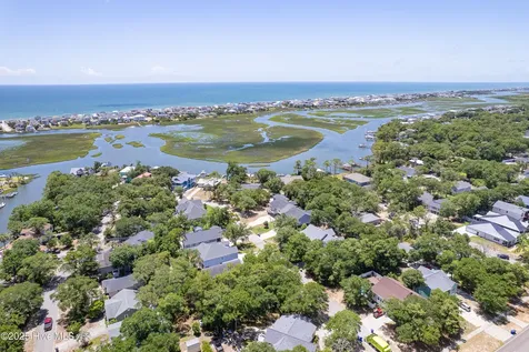 101 SW 17th Street Oak Island NC 28465