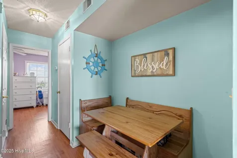 108 Lake Park Boulevard S Carolina Beach NC 28428