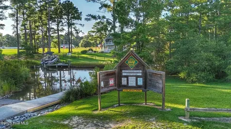 955 Southern Plantation Drive N Oriental NC 28571
