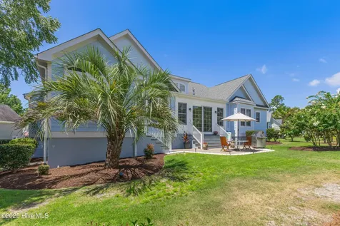 497 Broomsedge Court SE Bolivia NC 28422