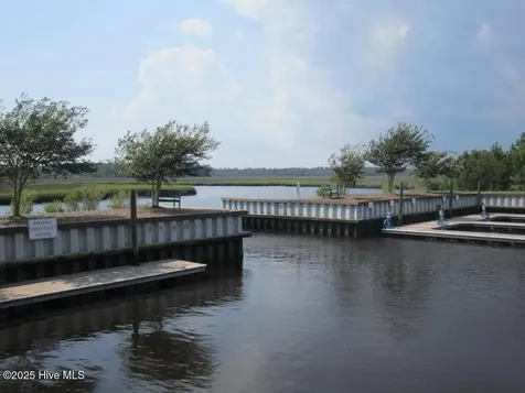 497 Broomsedge Court SE Bolivia NC 28422
