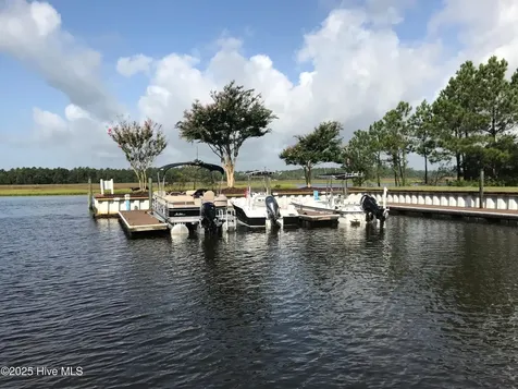 497 Broomsedge Court SE Bolivia NC 28422