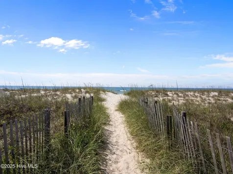 9706 Ashley Place Emerald Isle NC 28594