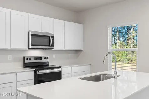 98 Maymont Street NW Supply NC 28462