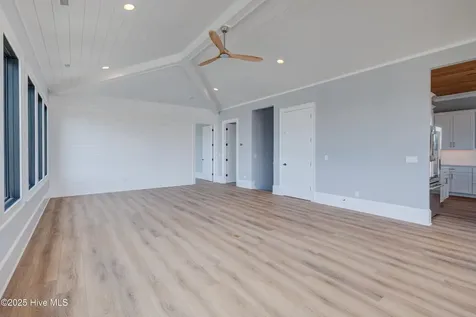 107 Raleigh Avenue Surf City NC 28445