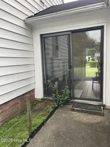 707 Cameron Drive Kinston NC 28501