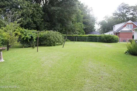 707 Cameron Drive Kinston NC 28501