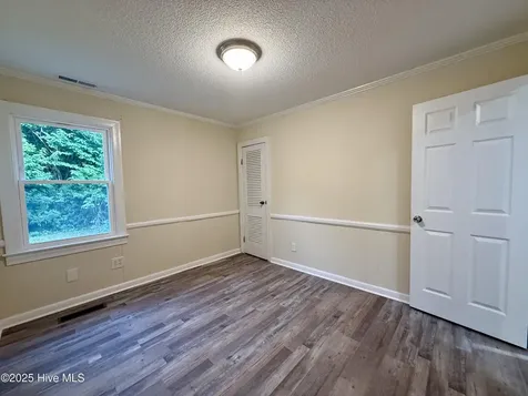 105 Rhodes Street Williamston NC 27892
