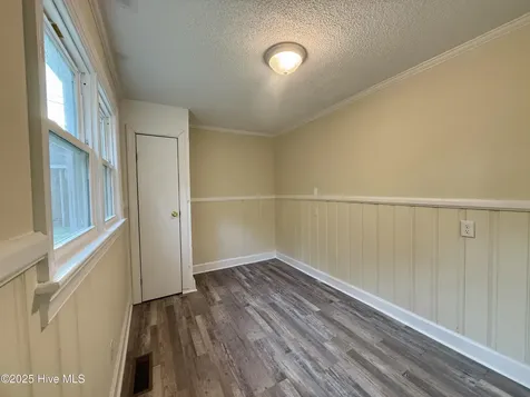 105 Rhodes Street Williamston NC 27892