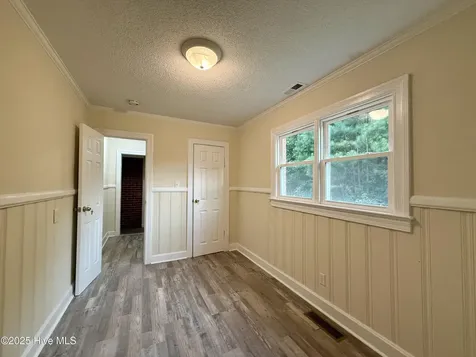 105 Rhodes Street Williamston NC 27892