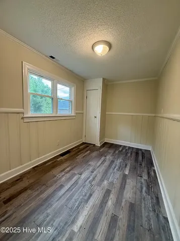 105 Rhodes Street Williamston NC 27892