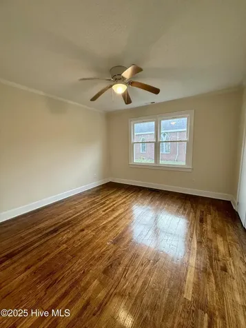 105 Rhodes Street Williamston NC 27892