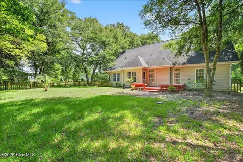 8985 Woodbine Road SW Sunset Beach NC 28468