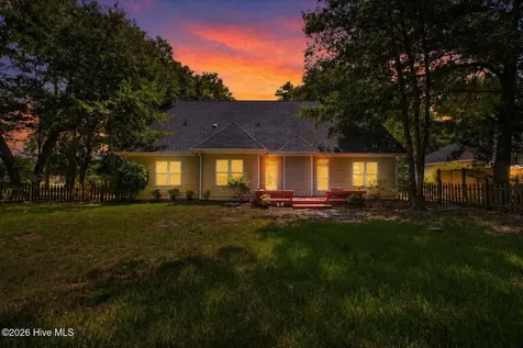 8985 Woodbine Road SW Sunset Beach NC 28468