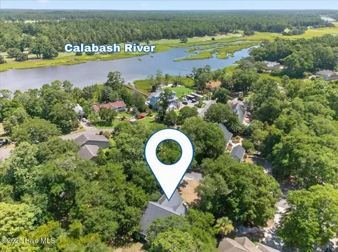 8985 Woodbine Road SW Sunset Beach NC 28468