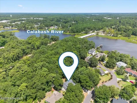8985 Woodbine Road SW Sunset Beach NC 28468