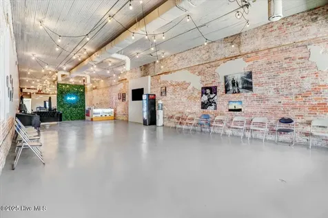 111 N Queen Street Kinston NC 28501
