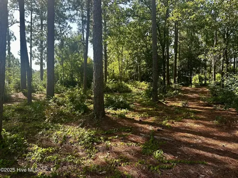 16 Moore Drive Pinehurst NC 28374