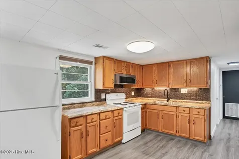 825 N Saylor Street Southern Pines NC 28387