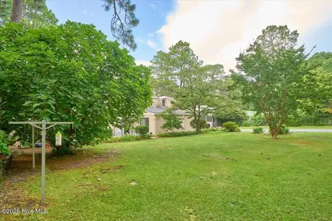 825 N Saylor Street Southern Pines NC 28387