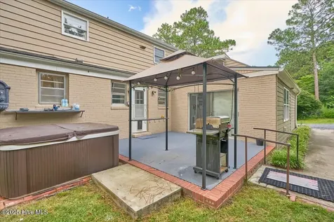 825 N Saylor Street Southern Pines NC 28387