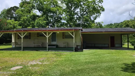 1948 Antioch Church Road Whiteville NC 28472