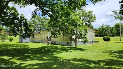 1948 Antioch Church Road Whiteville NC 28472