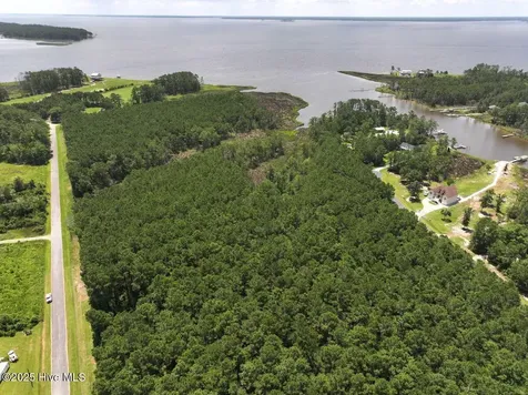 Lot 95 Carolina Shores Bath NC 27808