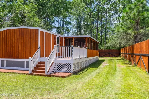 4175 9th Street SE Southport NC 28461