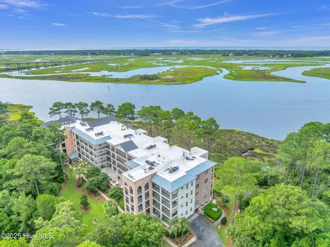 2100 Marsh Grove Lane Southport NC 28461