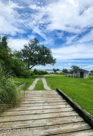 240 River Reach Drive Swansboro NC 28584