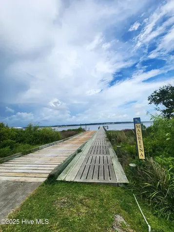 240 River Reach Drive Swansboro NC 28584