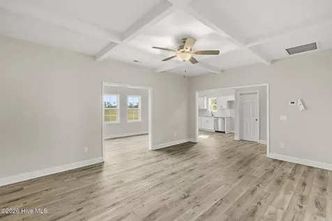 909 Wild Azalea Way Hubert NC 28539