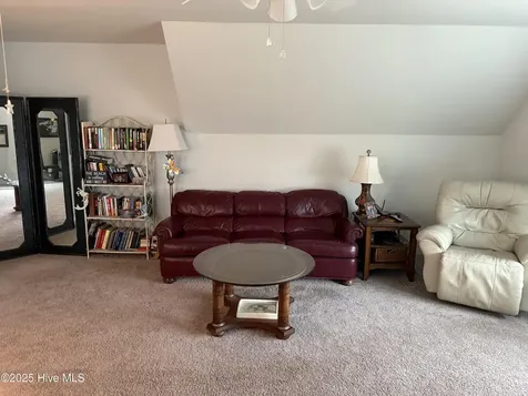 122 Ballantine Grove Lane Newport NC 28570