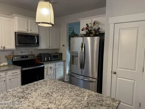 122 Ballantine Grove Lane Newport NC 28570