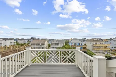 607 S Topsail Drive Surf City NC 28445