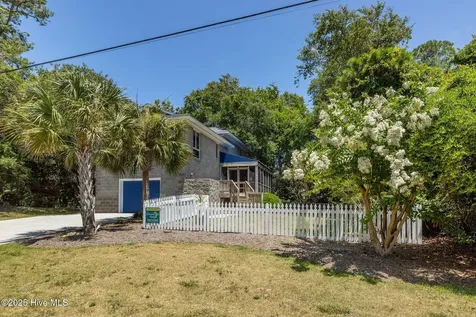 412 Wild Cherry Lane Emerald Isle NC 28594