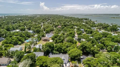 412 Wild Cherry Lane Emerald Isle NC 28594