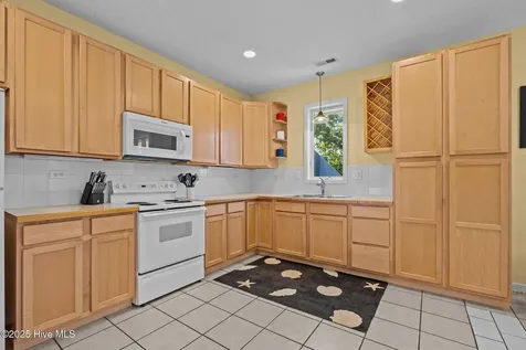 412 Wild Cherry Lane Emerald Isle NC 28594