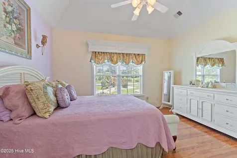 186 Ravennaside Drive NW Calabash NC 28467