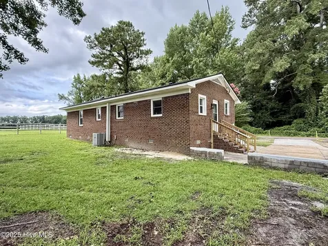 104 Staton Street Everetts NC 27825