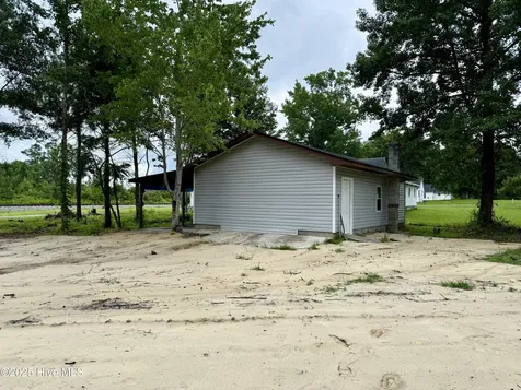 104 Staton Street Everetts NC 27825