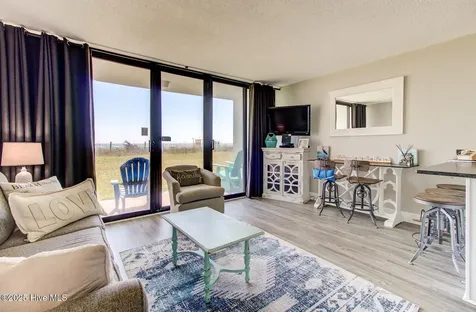 1615 Lake Park Boulevard S Carolina Beach NC 28428
